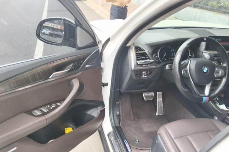 Used BMW X3 2019 xDrive25i M Sport Package Driver Seat