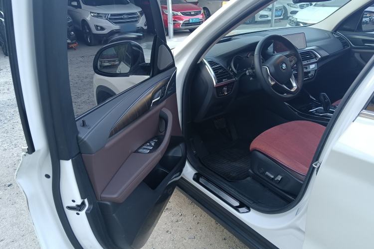 Used BMW X3 2019 xDrive25i Luxury Package Driver Seat