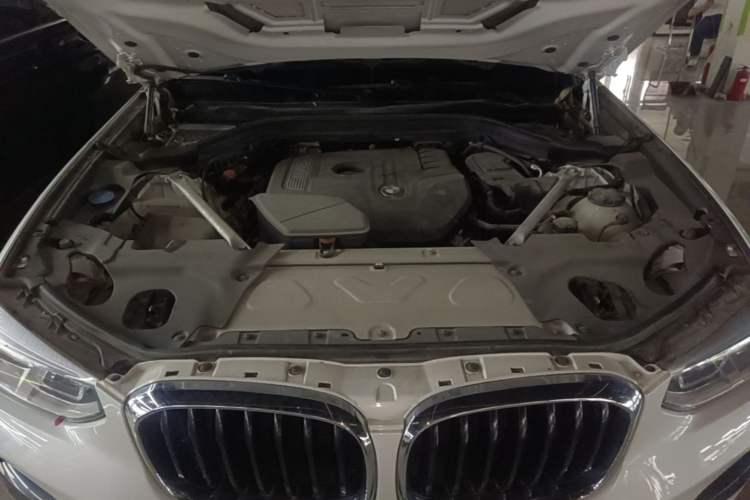 Used BMW X3 2019 xDrive25i M Sport Package Engine Bay