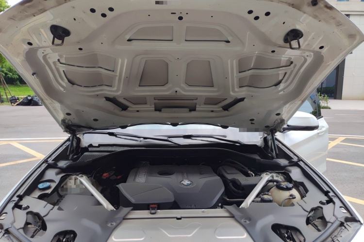 Used BMW X3 2019 xDrive25i M Sport Package Engine Bay