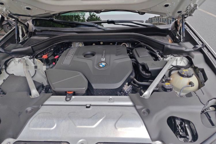 Used BMW X3 2019 xDrive25i Luxury Package Engine Bay