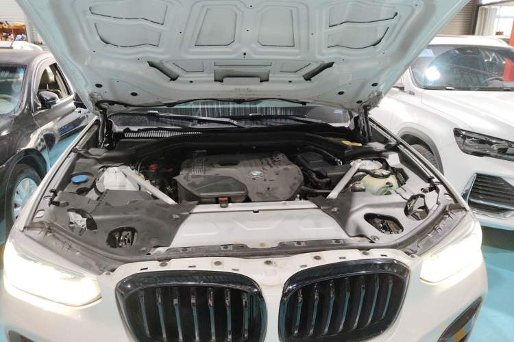 Used BMW X3 2019 xDrive25i M Sport Package Engine Bay