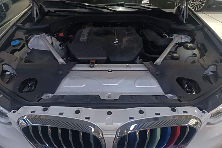 Used BMW X3 2019 xDrive28i Luxury Package Engine Bay