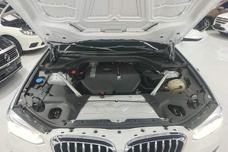 Used BMW X3 2019 xDrive28i Luxury Package Engine Bay