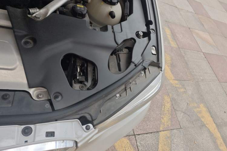Used BMW X3 2019 xDrive28i M Sport Package Engine Bay Left