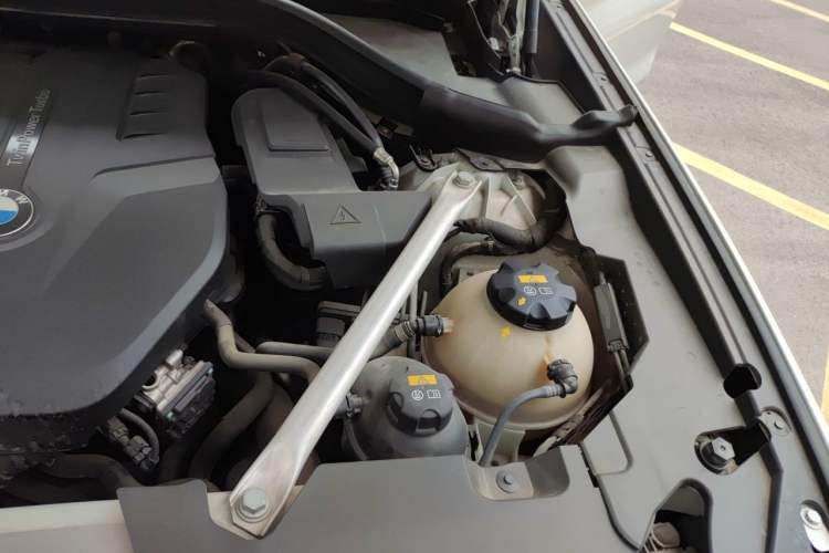 Used BMW X3 2019 xDrive25i M Sport Package Engine Bay Left