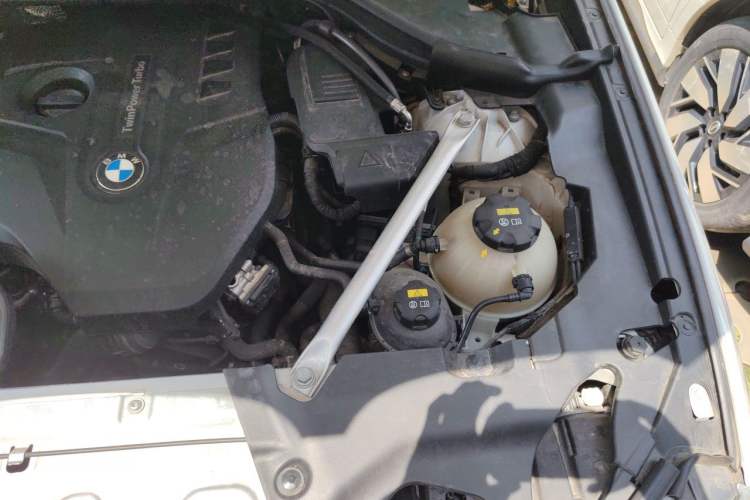 Used BMW X3 2019 xDrive28i M Sport Package Engine Bay Left