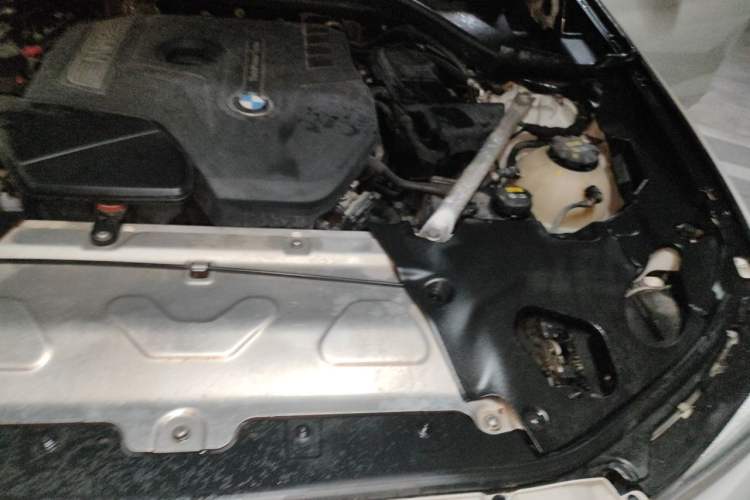 Used BMW X3 2019 xDrive28i M Sport Package Engine Bay Left