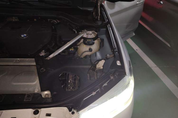Used BMW X3 2019 xDrive25i M Sport Package Engine Bay Left