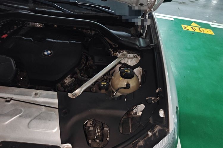 Used BMW X3 2019 xDrive25i M Sport Package Engine Bay Left
