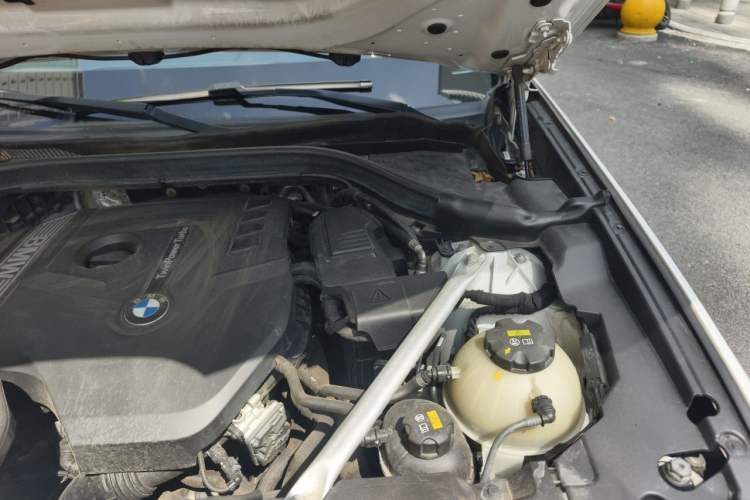 Used BMW X3 2019 xDrive28i M Sport Package Engine Bay Left