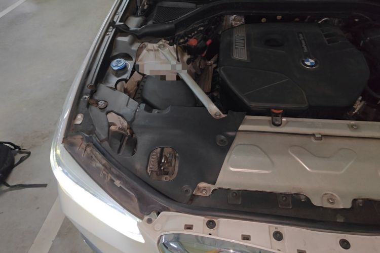 Used BMW X3 2019 xDrive25i Luxury Package Engine Bay Right