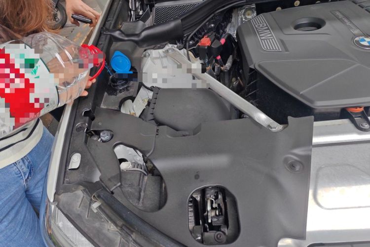 Used BMW X3 2019 xDrive25i Luxury Package Engine Bay Right