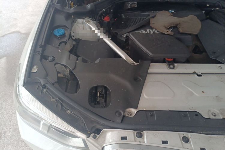 Used BMW X3 2019 xDrive28i Luxury Package Engine Bay Right
