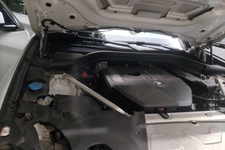 Used BMW X3 2019 xDrive28i Luxury Package Engine Bay Right