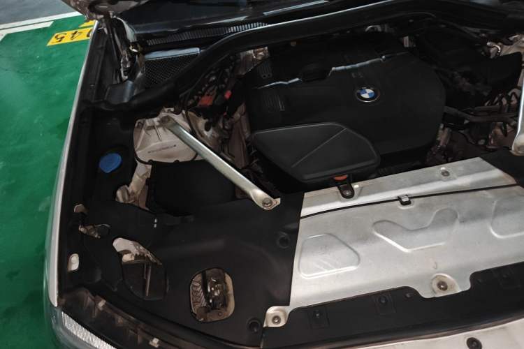 Used BMW X3 2019 xDrive25i M Sport Package Engine Bay Right