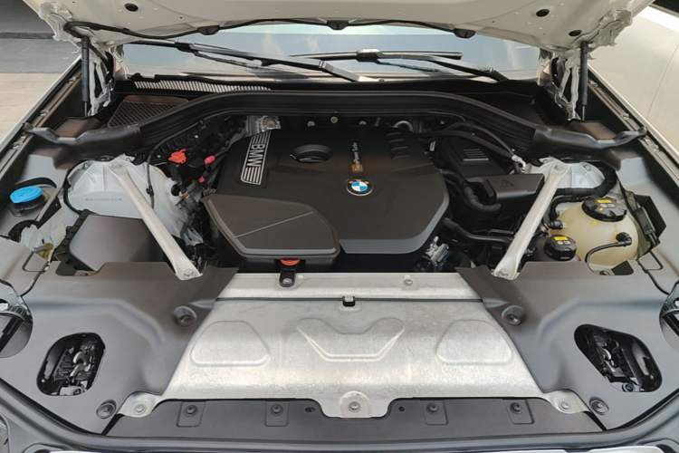 Used BMW X3 2019 xDrive28i Luxury Package Engine Bay