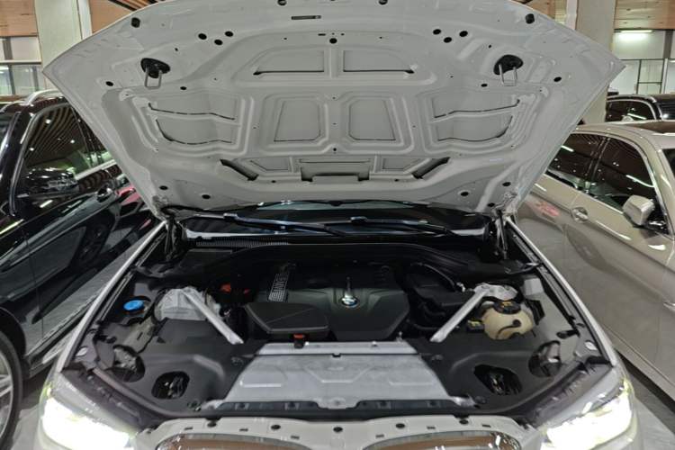 Used BMW X3 2019 xDrive28i M Sport Package Engine Bay