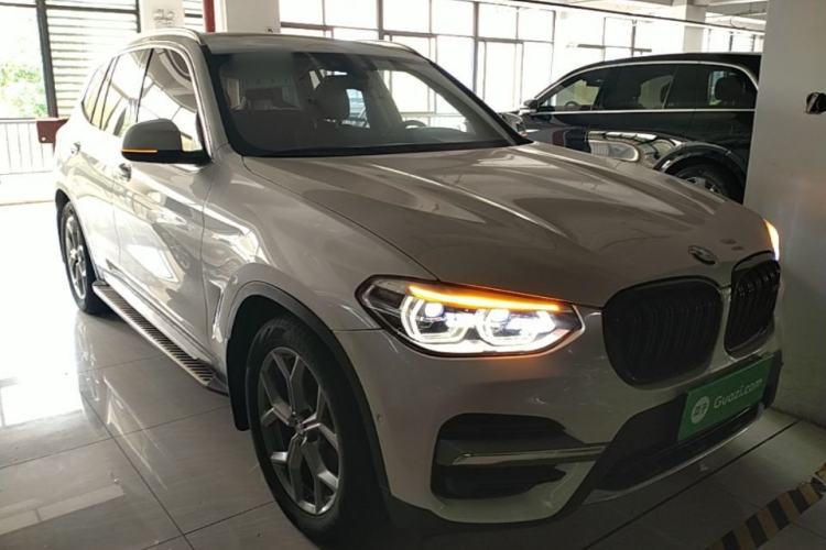 Used BMW X3 2019 xDrive28i Luxury Package Exterior 1