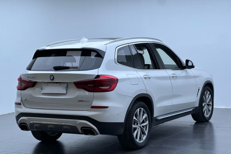 Used BMW X3 2019 xDrive25i Luxury Package Exterior 2
