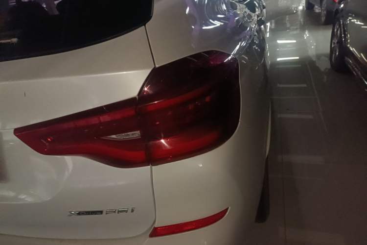 Used BMW X3 2019 xDrive25i M Sport Package Exterior 3