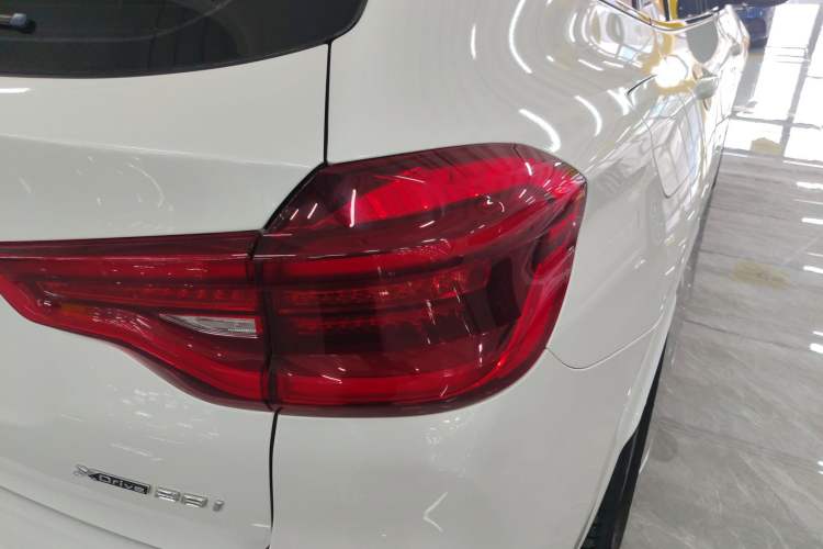 Used BMW X3 2019 xDrive28i M Sport Package Exterior 3
