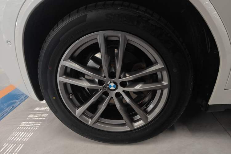 Used BMW X3 2019 xDrive28i M Sport Package Exterior 4