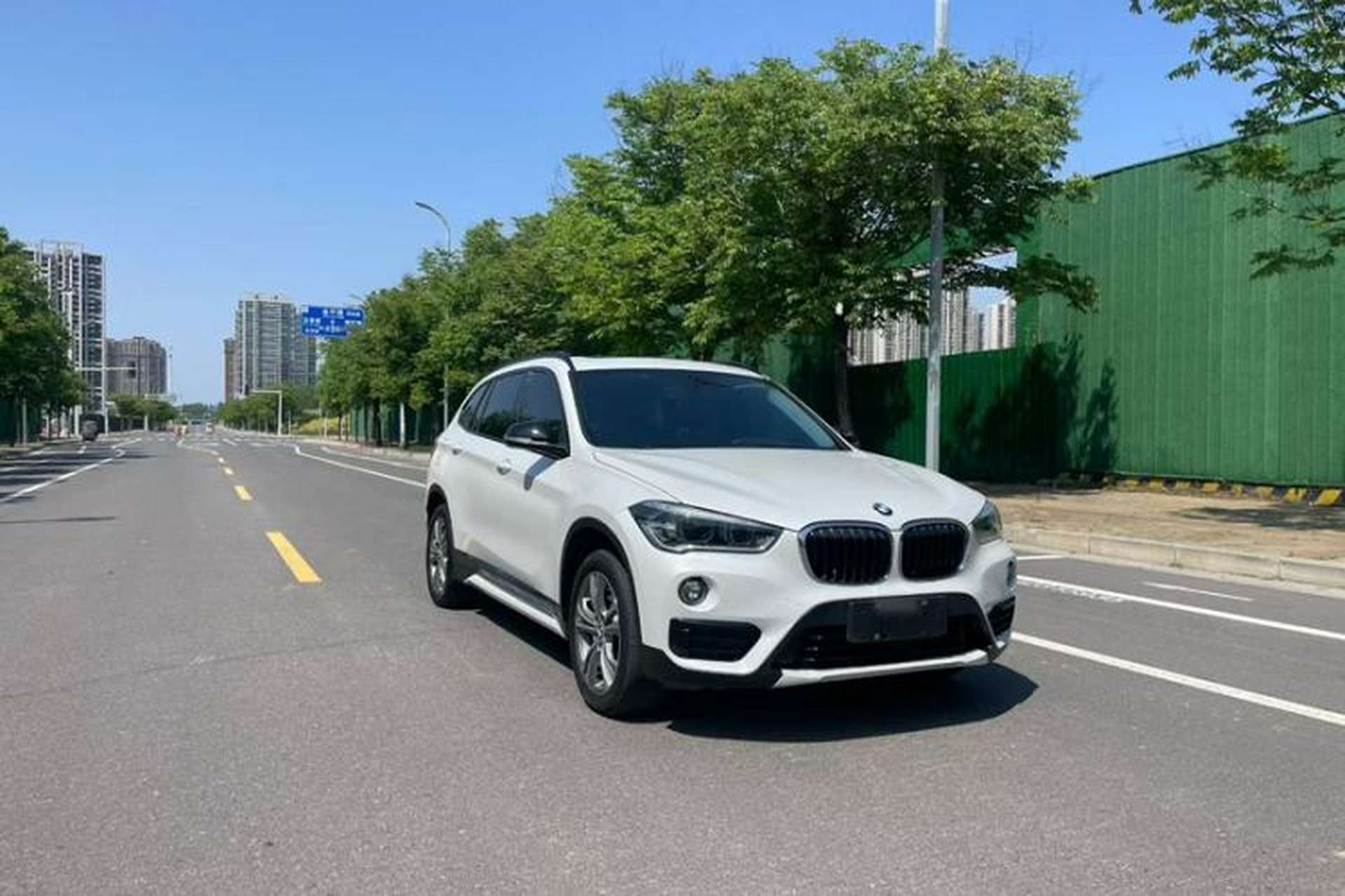 Used BMW X3 2019 xDrive28i Luxury Package Exterior 5