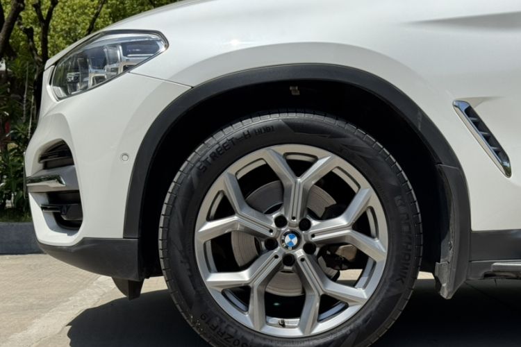 Used BMW X3 2019 xDrive28i Luxury Package Exterior 7