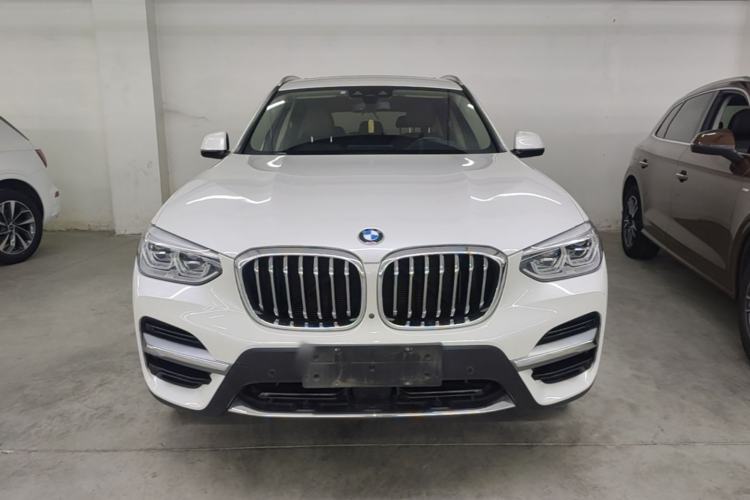 Used BMW X3 2019 xDrive25i Luxury Package Front