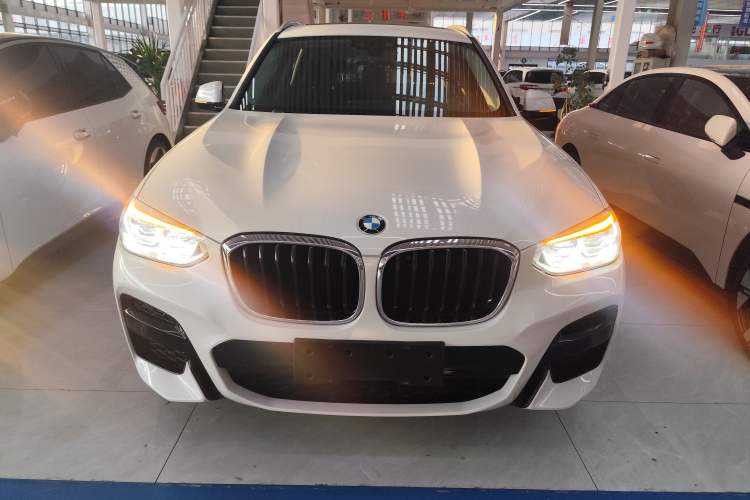 Used BMW X3 2019 xDrive25i M Sport Package Front