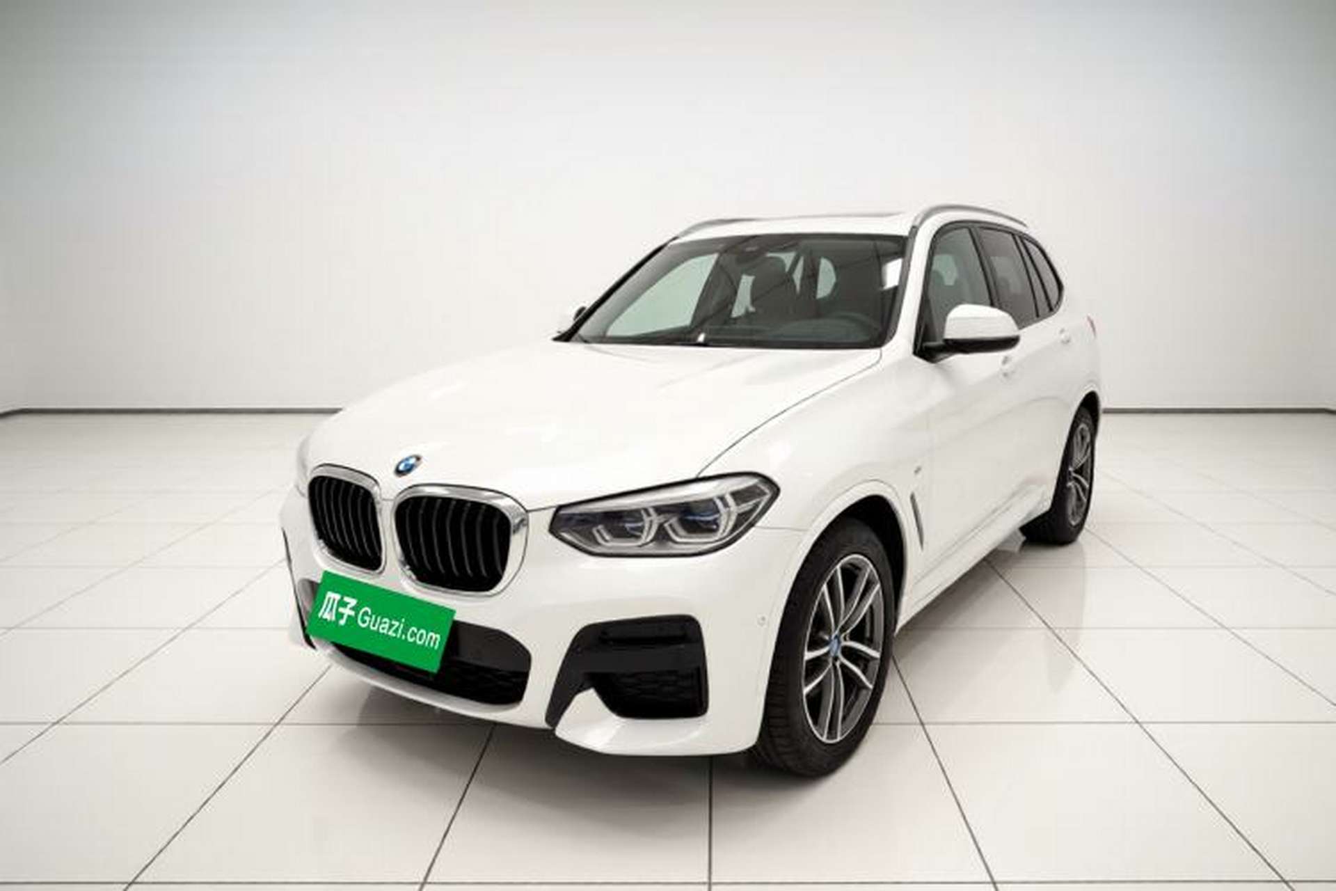 Used BMW X3 2019 xDrive25i M Sport Package Front Left 45 Deg