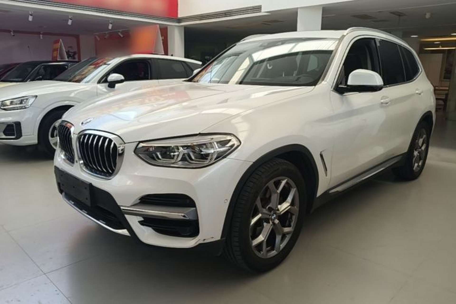 Used BMW X3 2019 xDrive28i Luxury Package Front Left 45 Deg