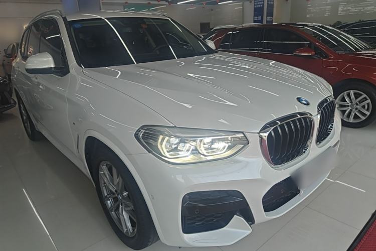 Used BMW X3 2019 xDrive25i M Sport Package Front Right 45 Deg