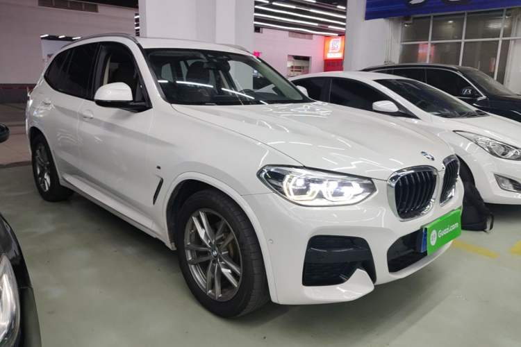 Used BMW X3 2019 xDrive28i M Sport Package Front Right 45 Deg