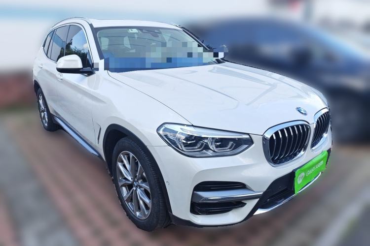 Used BMW X3 2019 xDrive25i Luxury Package Front Right 45 Deg
