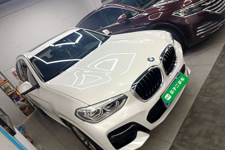 Used BMW X3 2019 xDrive28i M Sport Package Front Right 45 Deg