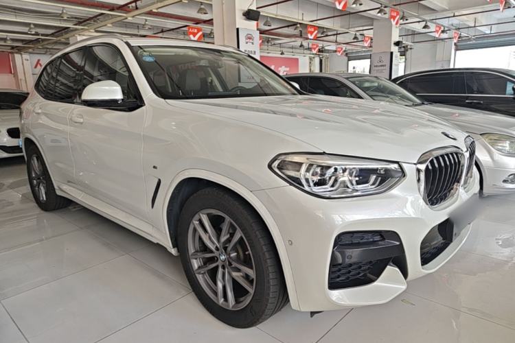 Used BMW X3 2019 xDrive25i M Sport Package Front Right 45 Deg