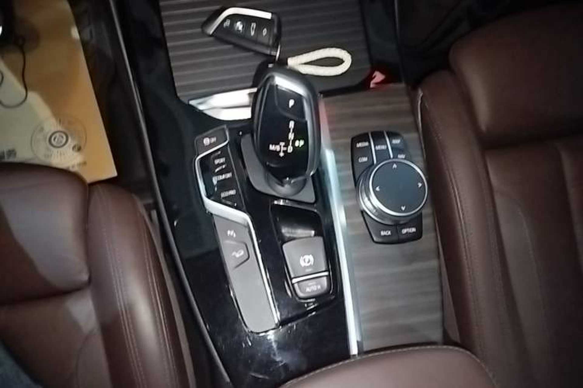 Used BMW X3 2019 xDrive28i Luxury Package Gear Lever