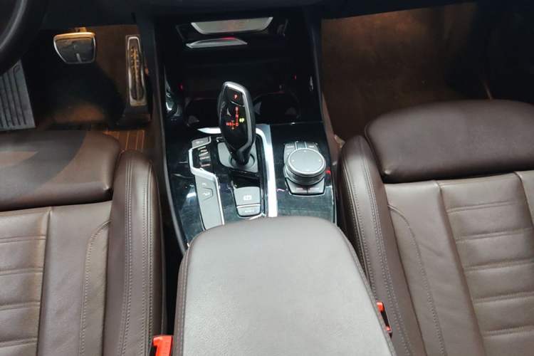 Used BMW X3 2019 xDrive28i M Sport Package Gear Lever