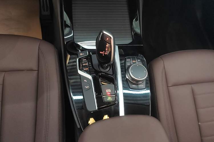 Used BMW X3 2019 xDrive25i M Sport Package Gear Lever