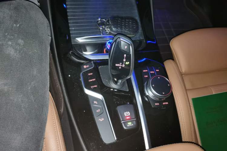 Used BMW X3 2019 xDrive28i M Sport Package Gear Lever