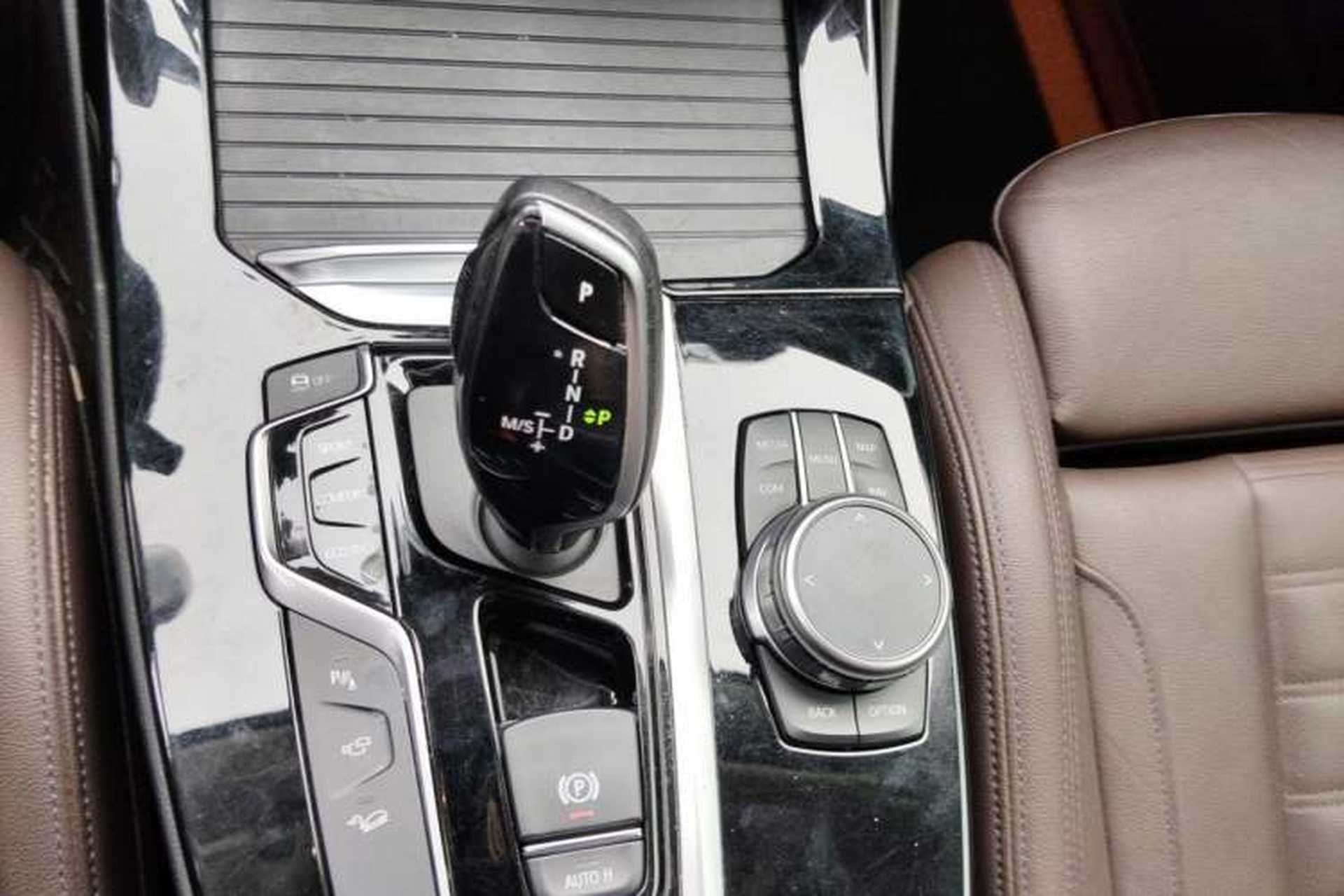 Used BMW X3 2019 xDrive28i M Sport Package Gear Lever