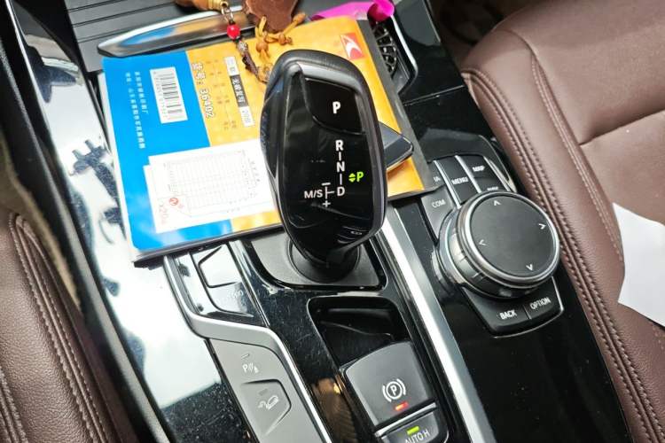 Used BMW X3 2019 xDrive25i M Sport Package Gear Lever
