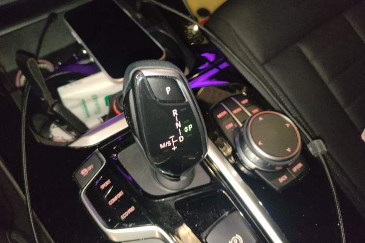 Used BMW X3 2019 xDrive25i M Sport Package Gear Lever