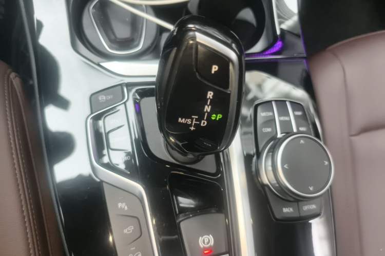 Used BMW X3 2019 xDrive25i M Sport Package Gear Lever