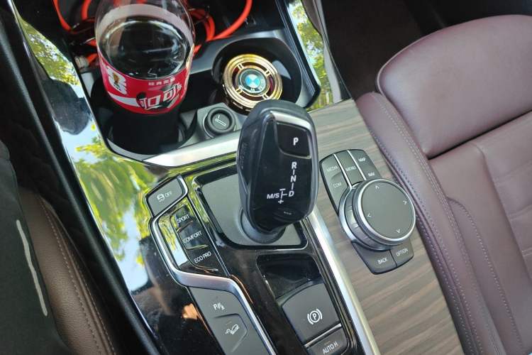 Used BMW X3 2019 xDrive28i Luxury Package Gear Lever