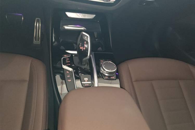 Used BMW X3 2019 xDrive25i M Sport Package Gear Lever