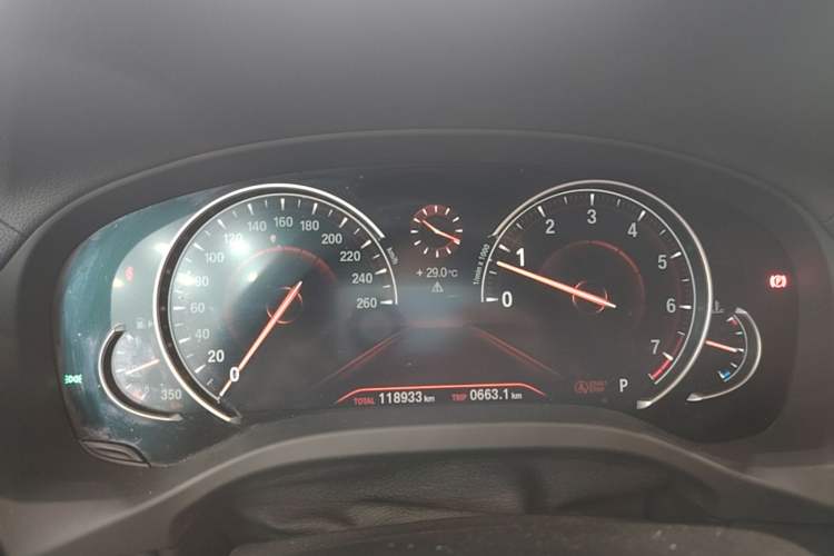 Used BMW X3 2019 xDrive28i Luxury Package Instrument Cluster