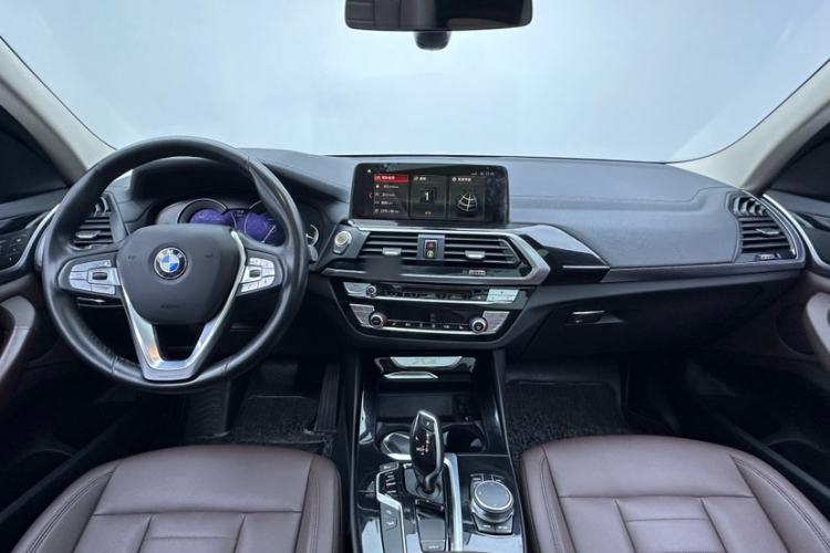 Used BMW X3 2019 xDrive25i Luxury Package Interior 1